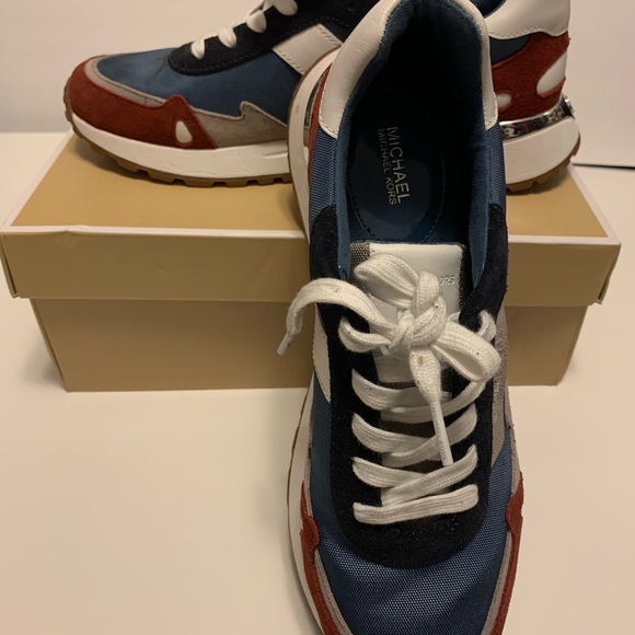Michael Kors Women's Monroe Trainers sz9 - Picture 1 of 3